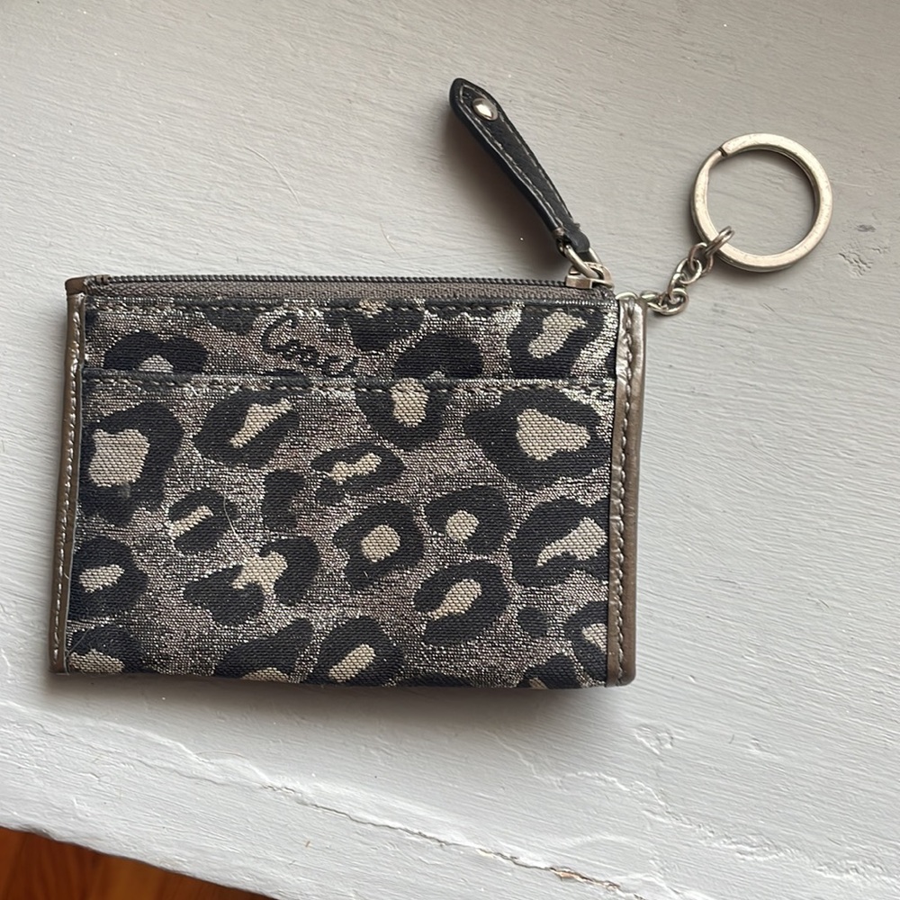 wallet - Picture 2 of 5